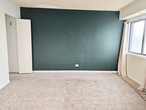 Tiny photo for 1420 Woodbridge Road #1E, Joliet, IL 60436 (MLS # 12511573)