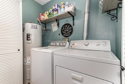 Tiny photo for 1420 Woodbridge Road #1E, Joliet, IL 60436 (MLS # 12511573)