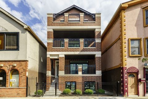 2612 W Fullerton Avenue 2 Chicago IL 60647