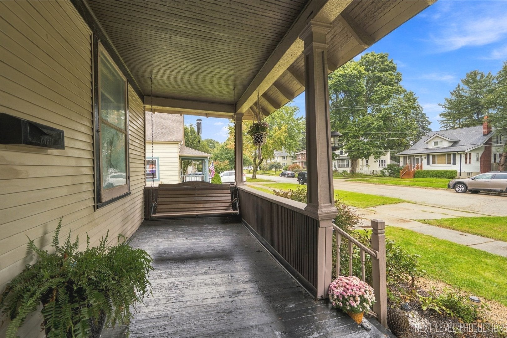 304 N Worth Avenue