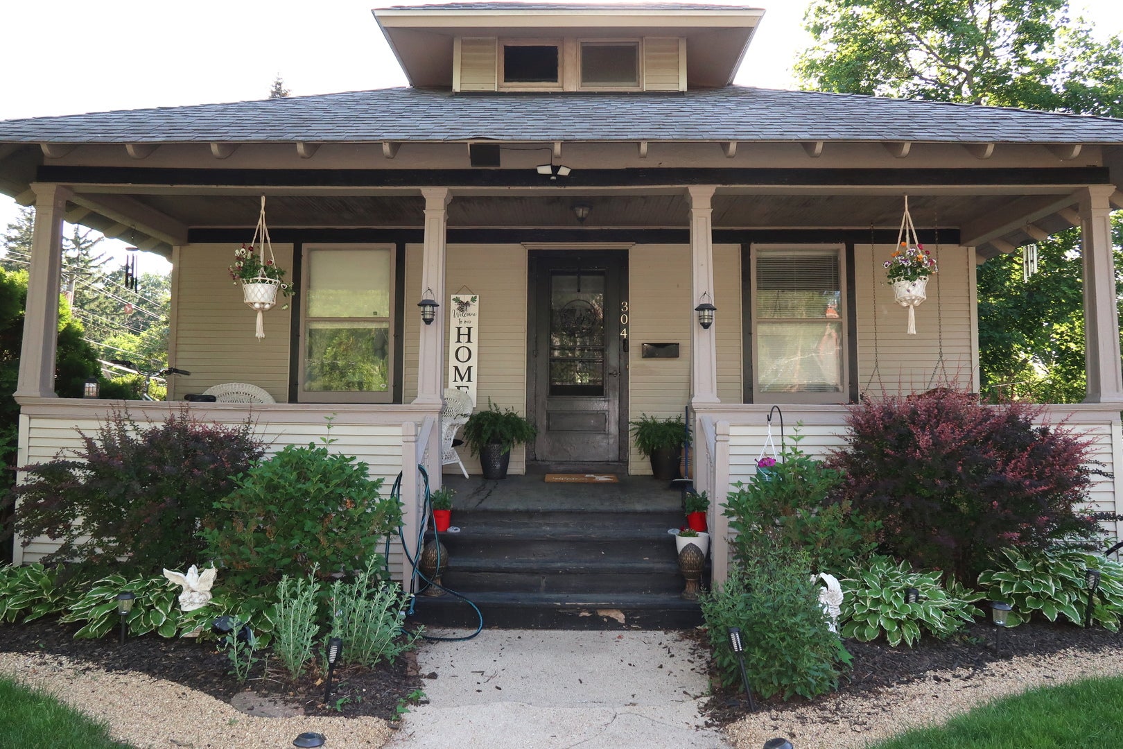 304 N Worth Avenue
