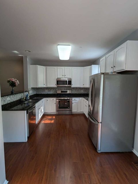 Tiny photo for 203 N Louis Street #B, Mount Prospect, IL 60056 (MLS # 12448431)