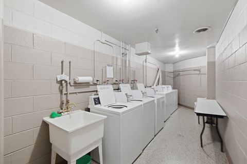 Tiny photo for 2046 Saint Johns Avenue #3E, Highland Park, IL 60035 (MLS # 12606172)