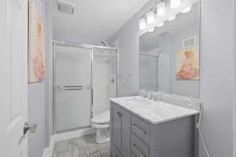 Tiny photo for 2046 Saint Johns Avenue #3E, Highland Park, IL 60035 (MLS # 12606172)