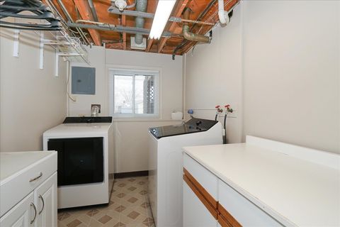 Tiny photo for 1335 Gentry Road, Hoffman Estates, IL 60169 (MLS # 12569449)