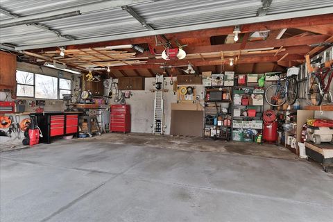 Tiny photo for 1335 Gentry Road, Hoffman Estates, IL 60169 (MLS # 12569449)