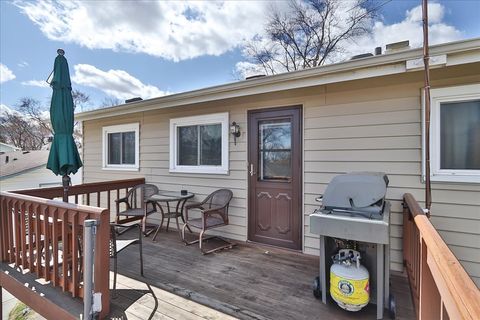Tiny photo for 1335 Gentry Road, Hoffman Estates, IL 60169 (MLS # 12569449)