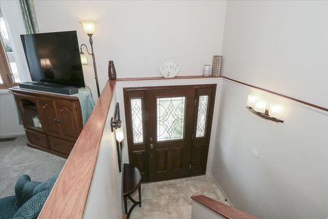 Tiny photo for 1335 Gentry Road, Hoffman Estates, IL 60169 (MLS # 12569449)