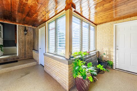 Tiny photo for 8138 Mulligan Avenue, Burbank, IL 60459 (MLS # 12505573)