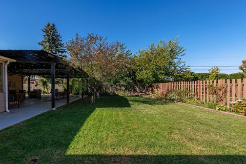 Tiny photo for 8138 Mulligan Avenue, Burbank, IL 60459 (MLS # 12505573)