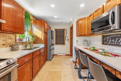 Tiny photo for 8138 Mulligan Avenue, Burbank, IL 60459 (MLS # 12505573)