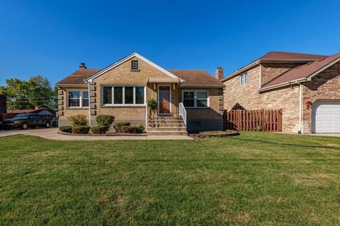 Photo of 8138 Mulligan Avenue, Burbank, IL 60459 (MLS # 12505573)