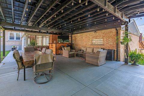 Tiny photo for 8138 Mulligan Avenue, Burbank, IL 60459 (MLS # 12505573)