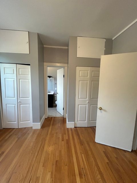 Tiny photo for 1155 E Hyde Park Boulevard #2F, Chicago, IL 60615 (MLS # 12486034)