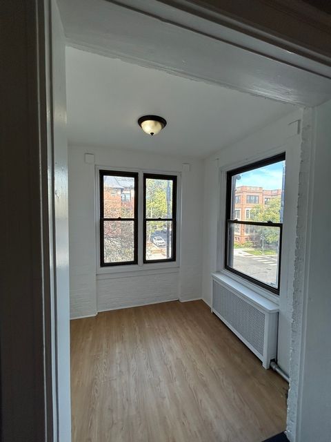 Tiny photo for 1155 E Hyde Park Boulevard #2F, Chicago, IL 60615 (MLS # 12486034)