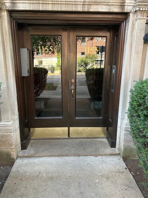 Tiny photo for 1155 E Hyde Park Boulevard #2F, Chicago, IL 60615 (MLS # 12486034)