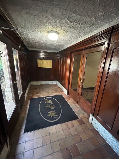 Tiny photo for 1155 E Hyde Park Boulevard #2F, Chicago, IL 60615 (MLS # 12486034)