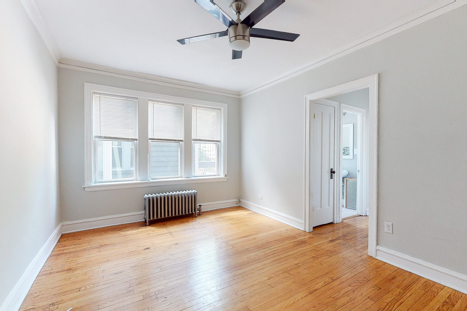 3012 W Warren Boulevard