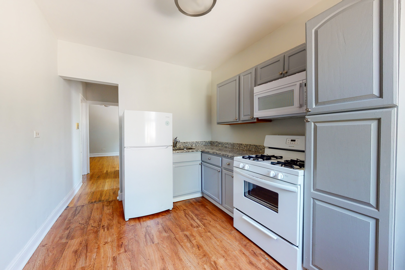 3012 W Warren Boulevard