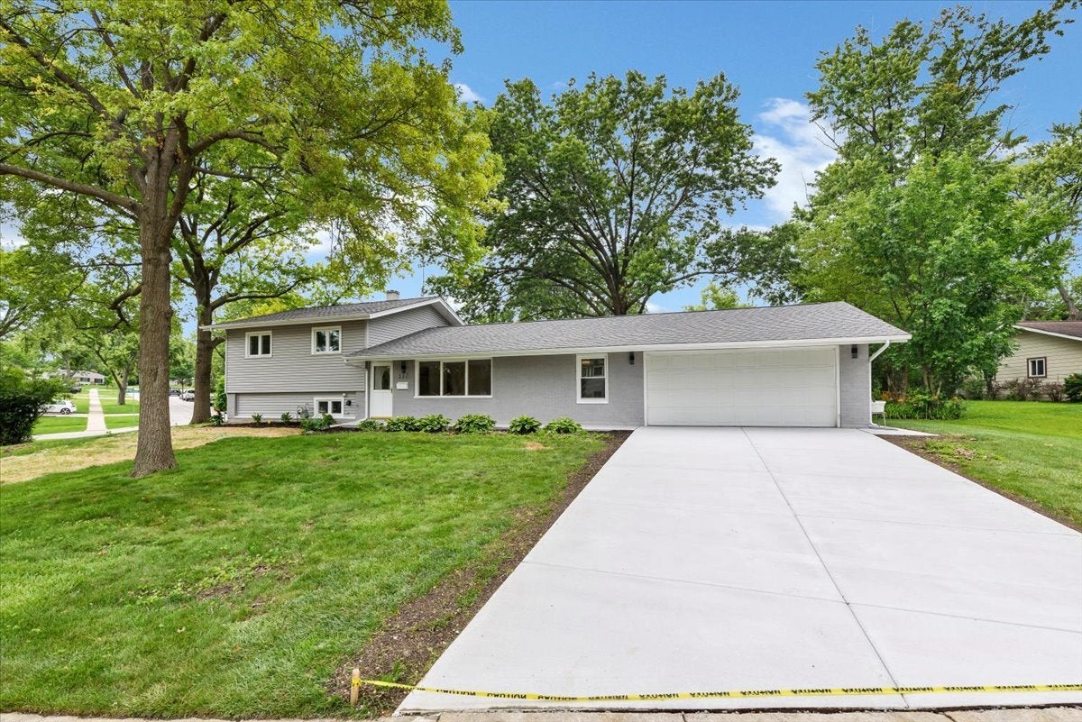590 Durham Court