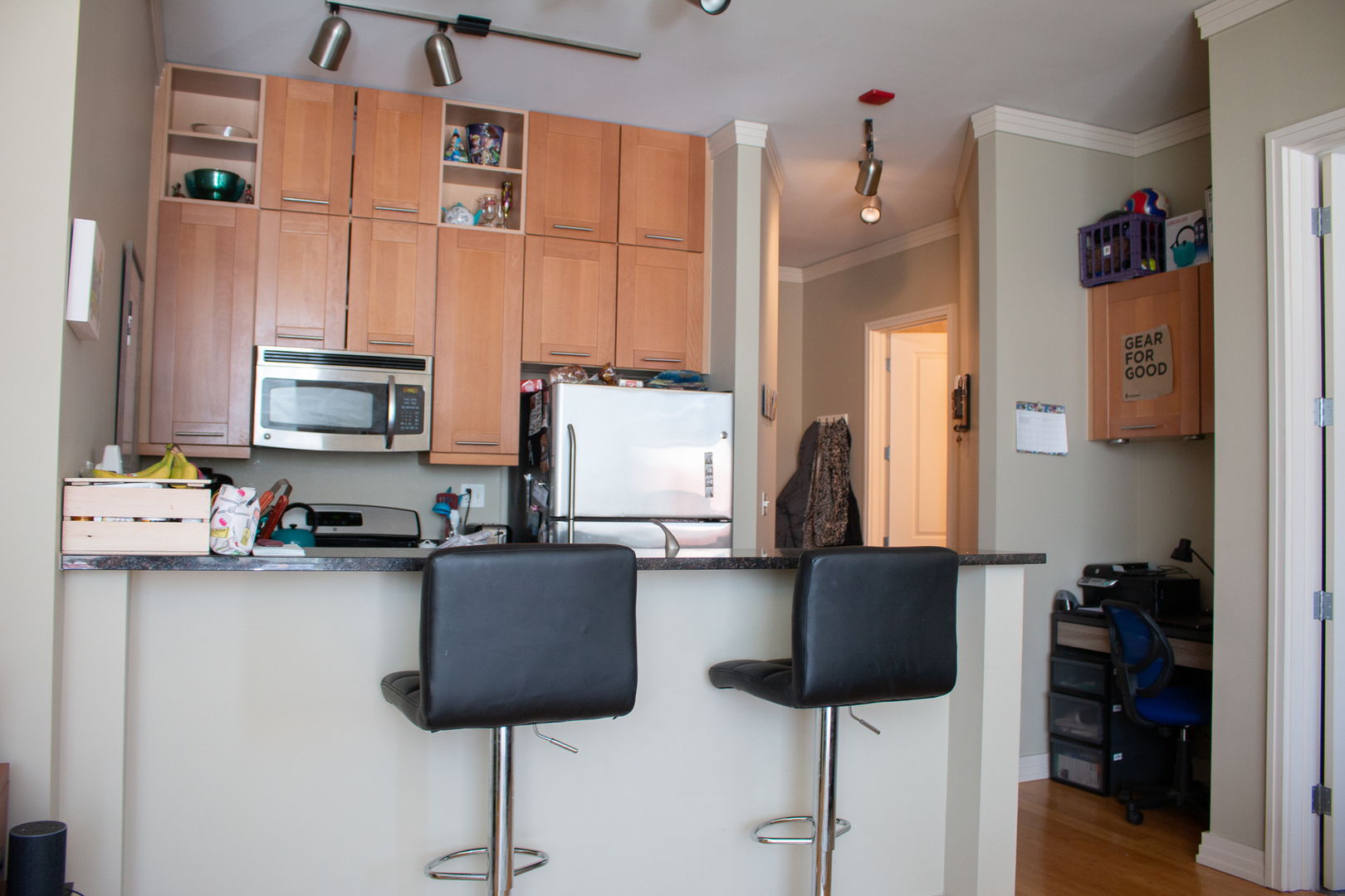 170 W Polk Street 1206
