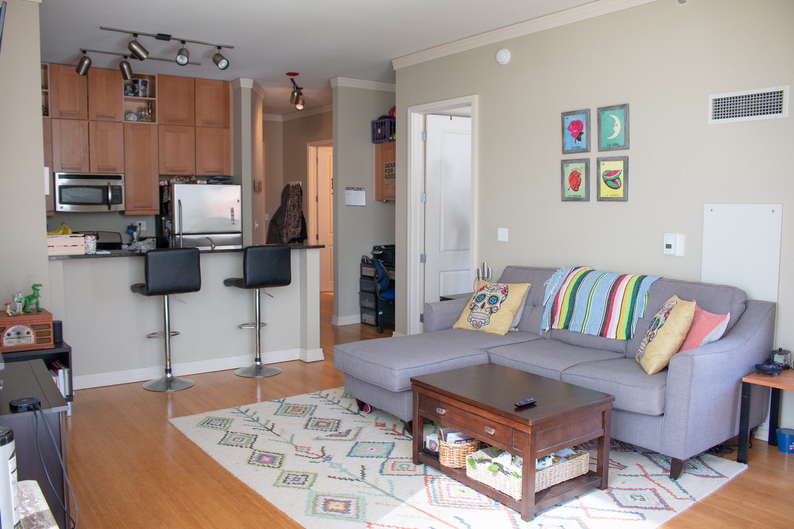 170 W Polk Street 1206