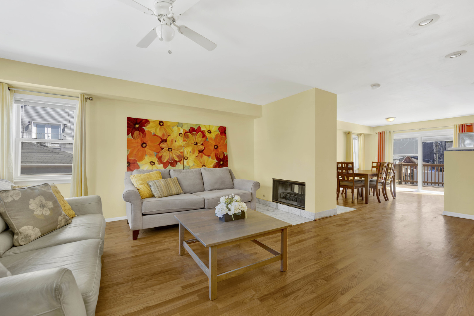 1157 W 19th Place