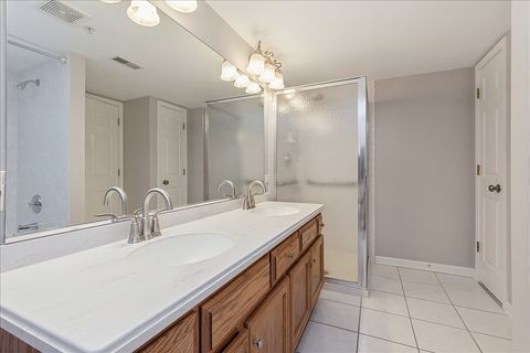 Tiny photo for 16040 BOARDWALK Lane #3D, Orland Park, IL 60467 (MLS # 12634279)