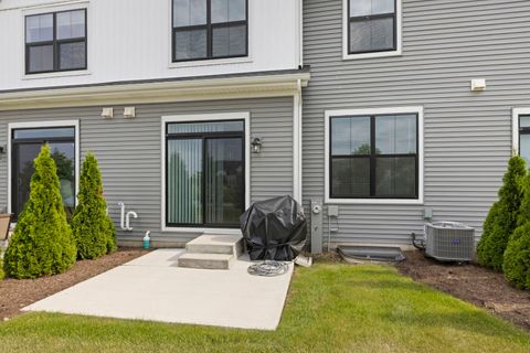 Tiny photo for 4202 Chelsea Manor Circle, Aurora, IL 60504 (MLS # 12619605)