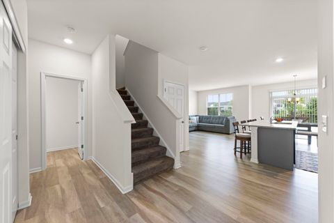 Tiny photo for 4202 Chelsea Manor Circle, Aurora, IL 60504 (MLS # 12619605)