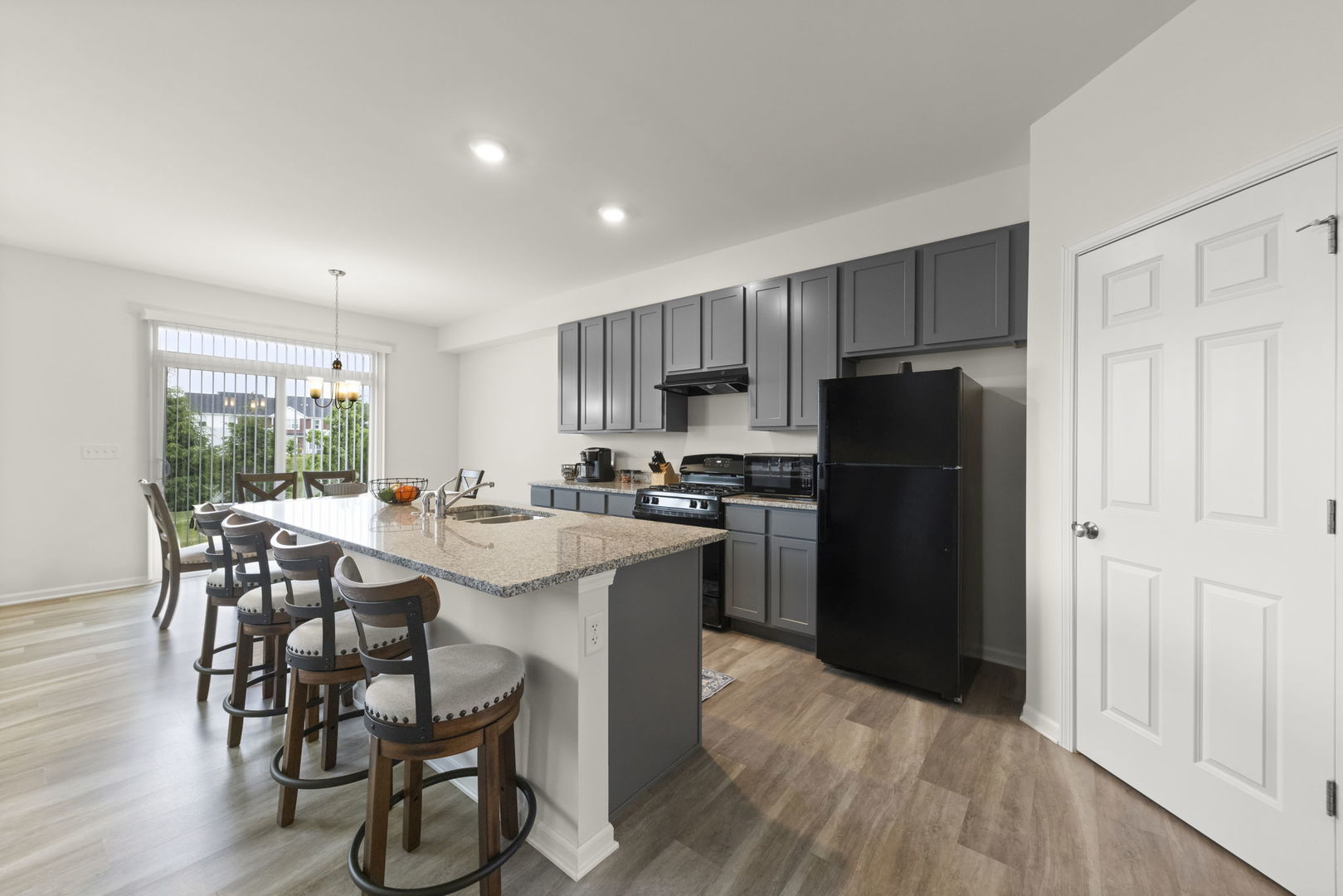 4202 Chelsea Manor Circle