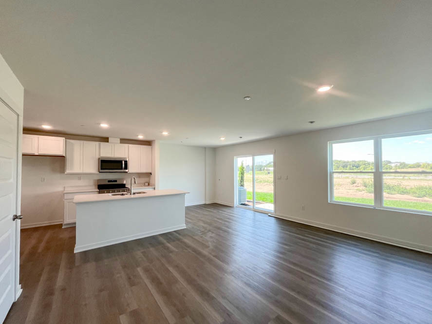 3515 Richardson Circle