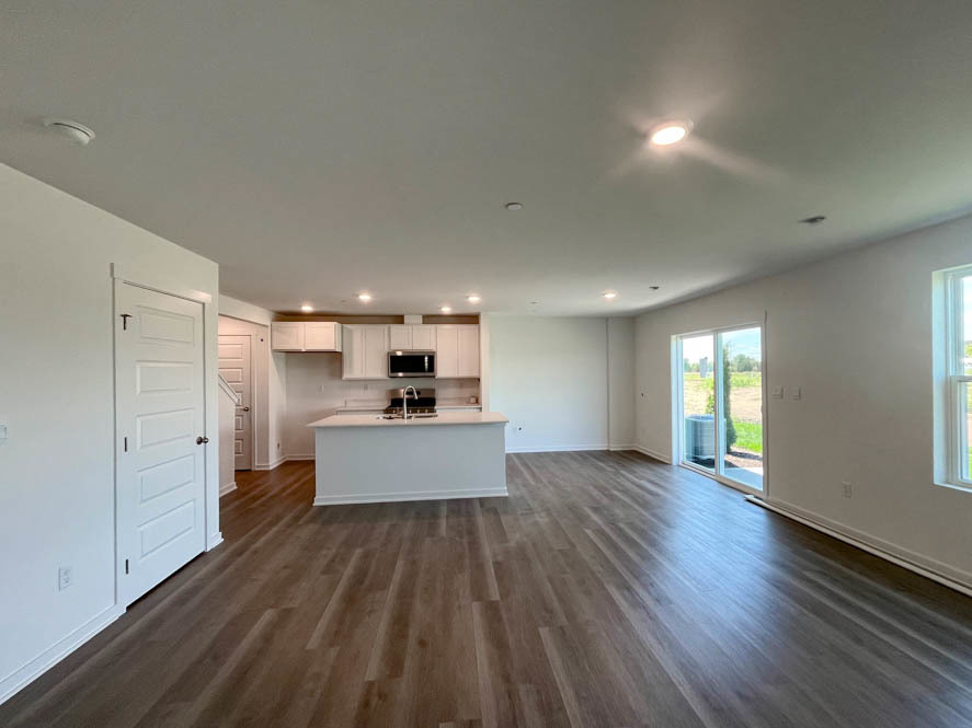 3515 Richardson Circle