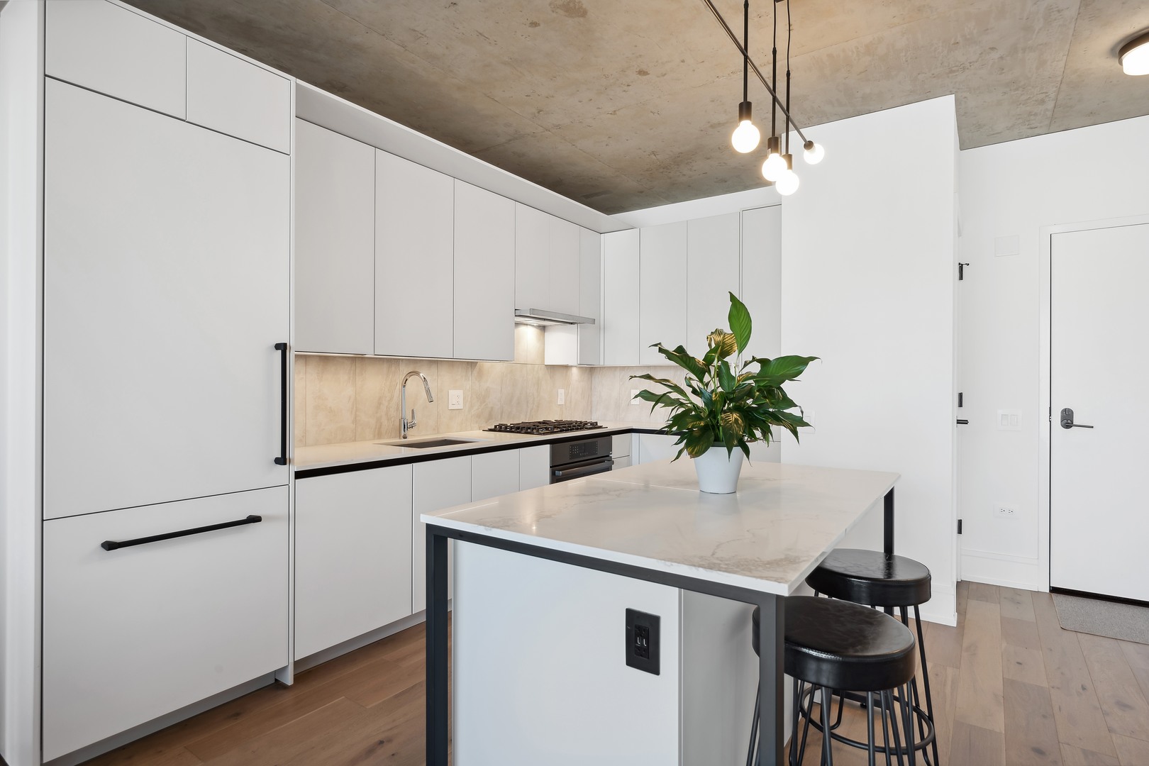 234 W Polk Street 2610