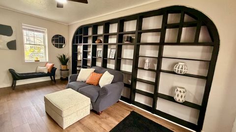 Tiny photo for 909 E 3RD Street, Centralia, IL 62801 (MLS # 12623652)