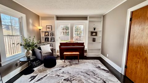 Tiny photo for 909 E 3RD Street, Centralia, IL 62801 (MLS # 12623652)