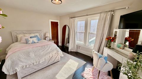 Tiny photo for 909 E 3RD Street, Centralia, IL 62801 (MLS # 12623652)