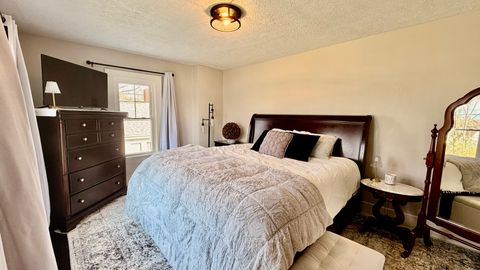 Tiny photo for 909 E 3RD Street, Centralia, IL 62801 (MLS # 12623652)