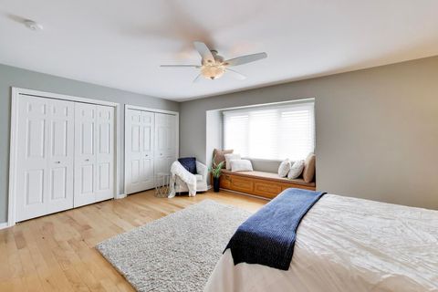 Tiny photo for 126 Commons Drive, Palos Park, IL 60464 (MLS # 12619497)