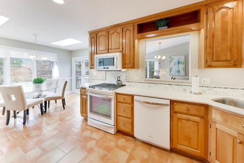 Tiny photo for 126 Commons Drive, Palos Park, IL 60464 (MLS # 12619497)