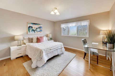 Tiny photo for 126 Commons Drive, Palos Park, IL 60464 (MLS # 12619497)
