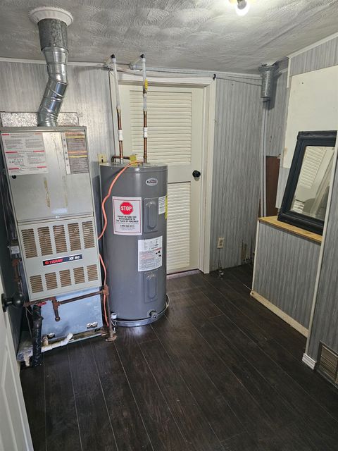 Tiny photo for 11115 LaMaster Road, Marion, IL 62959 (MLS # 100000021)