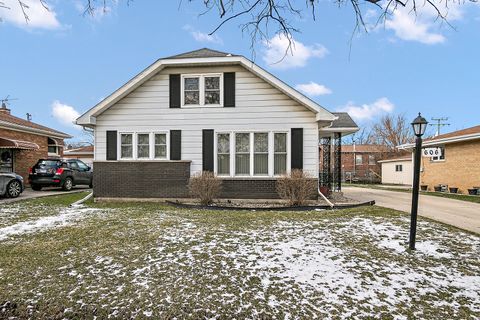 Photo of 606 De Angelis Court, Chicago Heights, IL 60411 (MLS # 12549767)