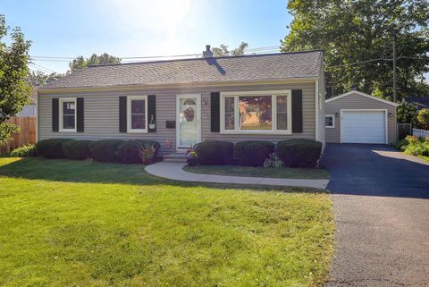 Photo of 1212 Underwood Terrace, Wheaton, IL 60189 (MLS # 12467086)