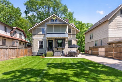 Tiny photo for 130 Gale Avenue, River Forest, IL 60305 (MLS # 12678268)