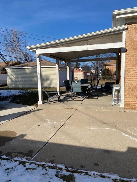 A home in Oak Lawn