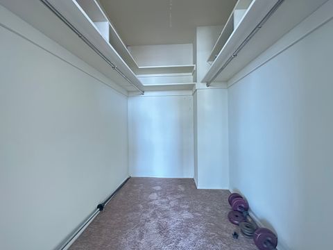 Tiny photo for 5757 N Sheridan Road #18J, Chicago, IL 60660 (MLS # 12581885)