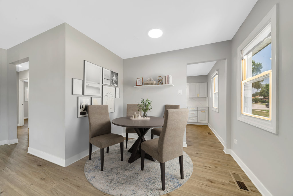 1304 Burnham Avenue