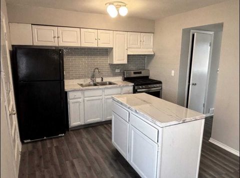 Tiny photo for 929 W North Avenue, Villa Park, IL 60181 (MLS # 12510360)