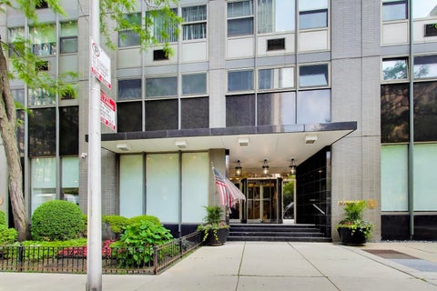 Tiny photo for 253 E Delaware Place #12E, Chicago, IL 60611 (MLS # 12670762)